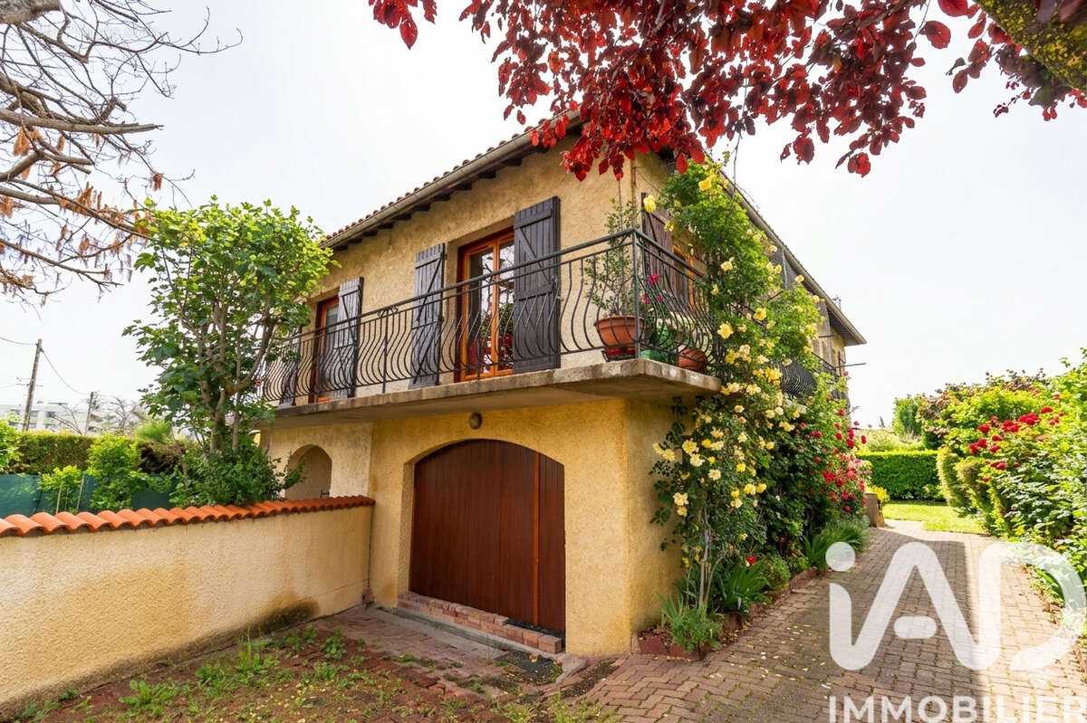 Maison 207 m² à Cournon-D'auvergne  - photo 3