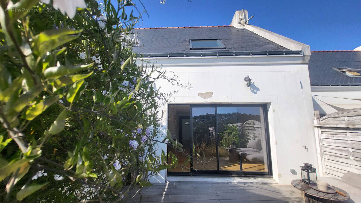 Maison à LE PALAIS