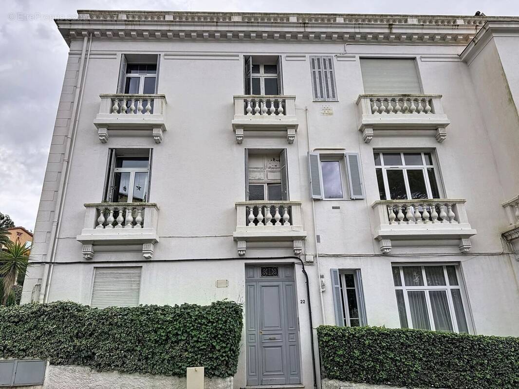 Appartement à LE CANNET