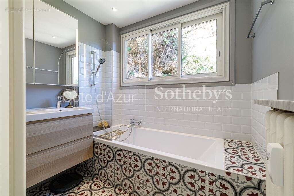 Appartement à VILLEFRANCHE-SUR-MER