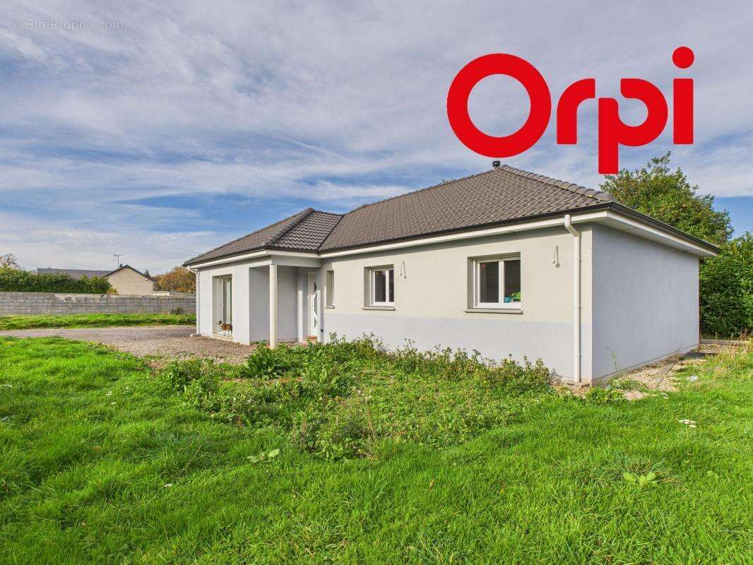 Maison à BERNAY