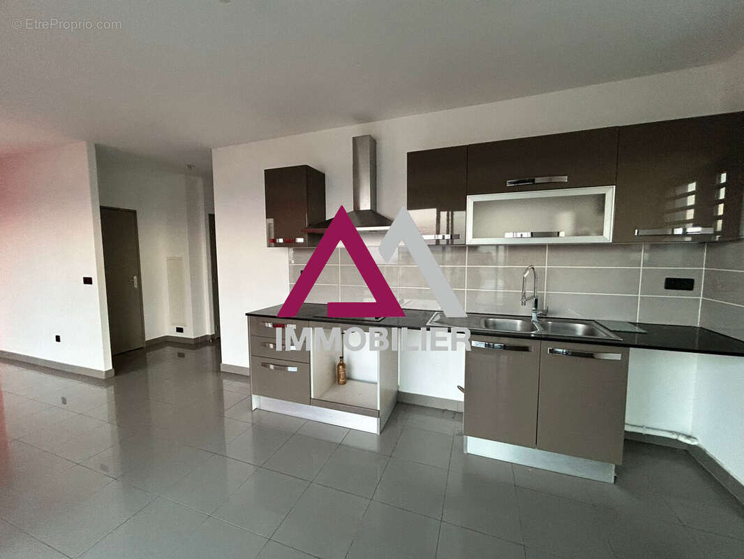 Appartement à SAINT-DENIS