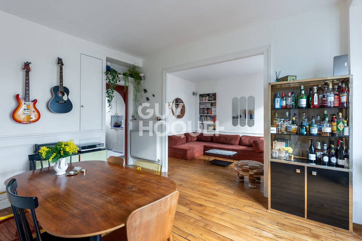 Appartement à PARIS-12E