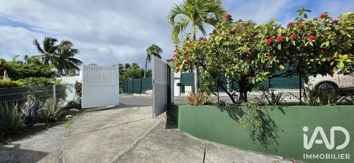 Maison 72 m² à Saint-Francois  - photo 3