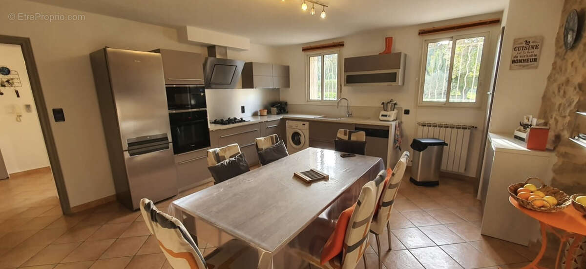 Appartement à AUBAGNE