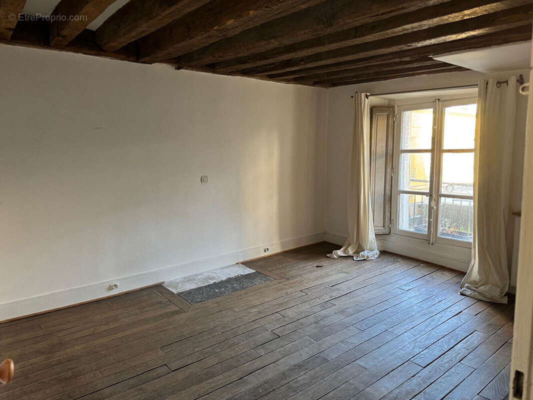 Appartement à VERSAILLES