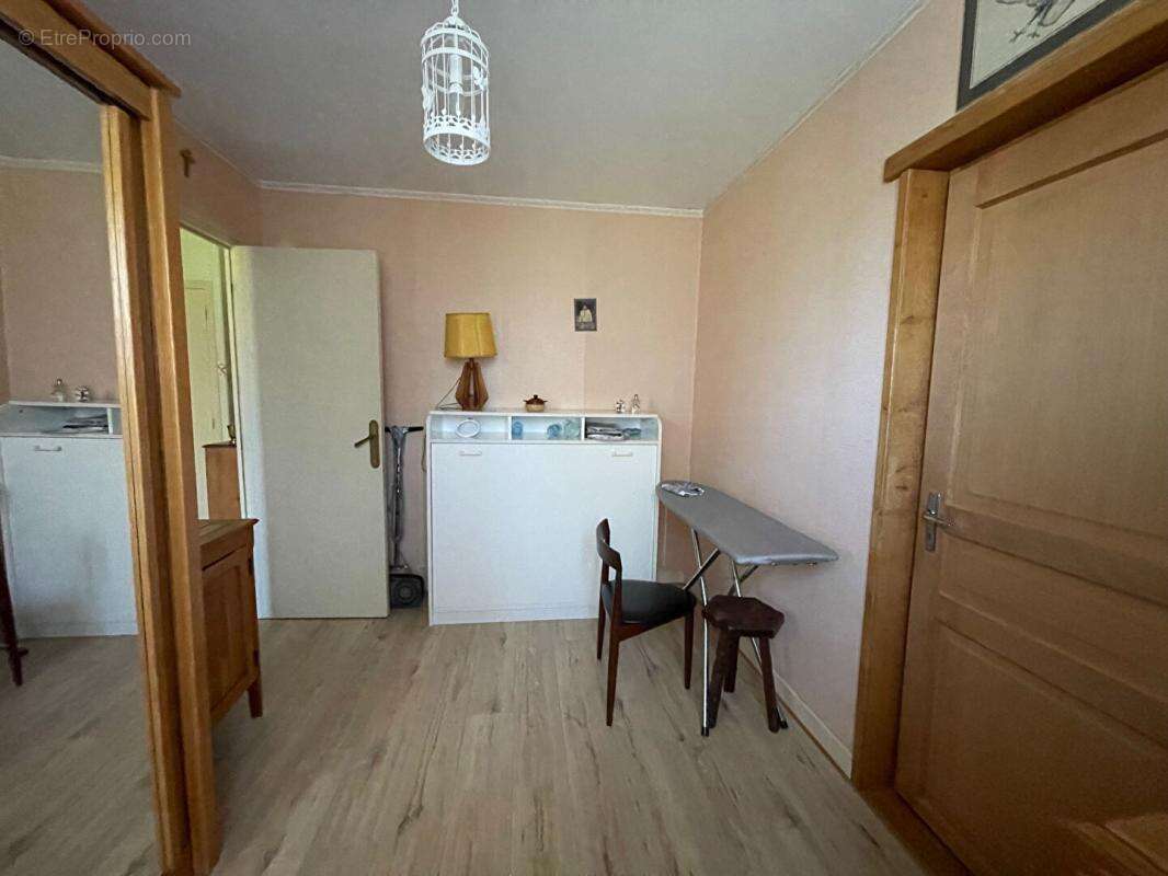 Maison à NOGENT-SUR-VERNISSON