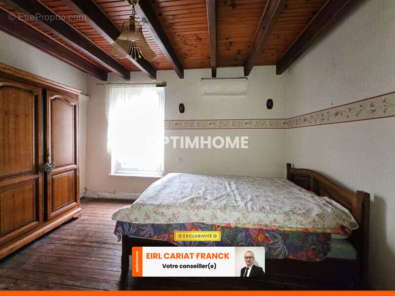 Maison à SAINT-AGNANT-DE-VERSILLAT