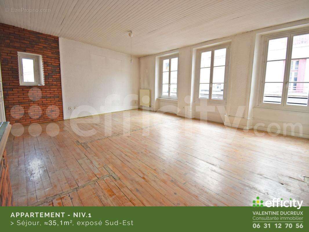 Appartement à CHAZELLES-SUR-LYON