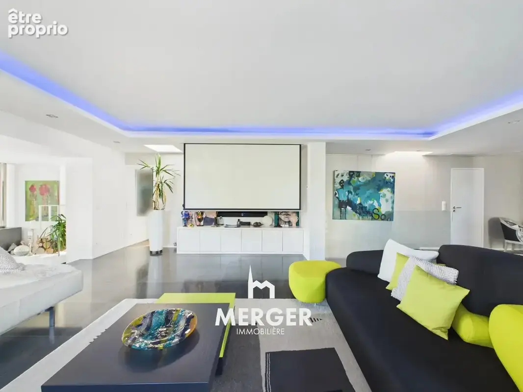 Maison  contemporaine avec piscine & sauna sur 10 ares - photo 5