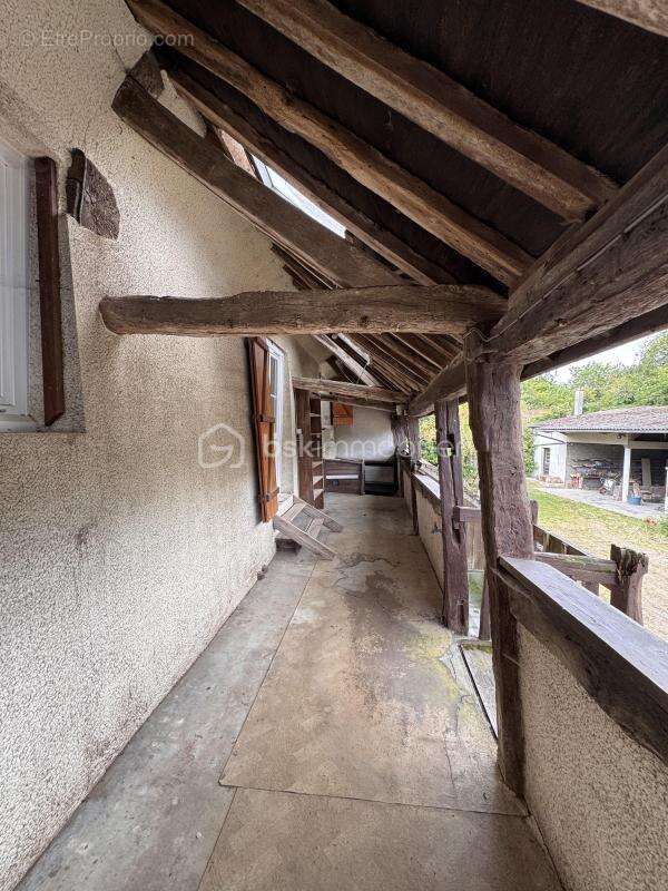 Maison à DAMVILLE