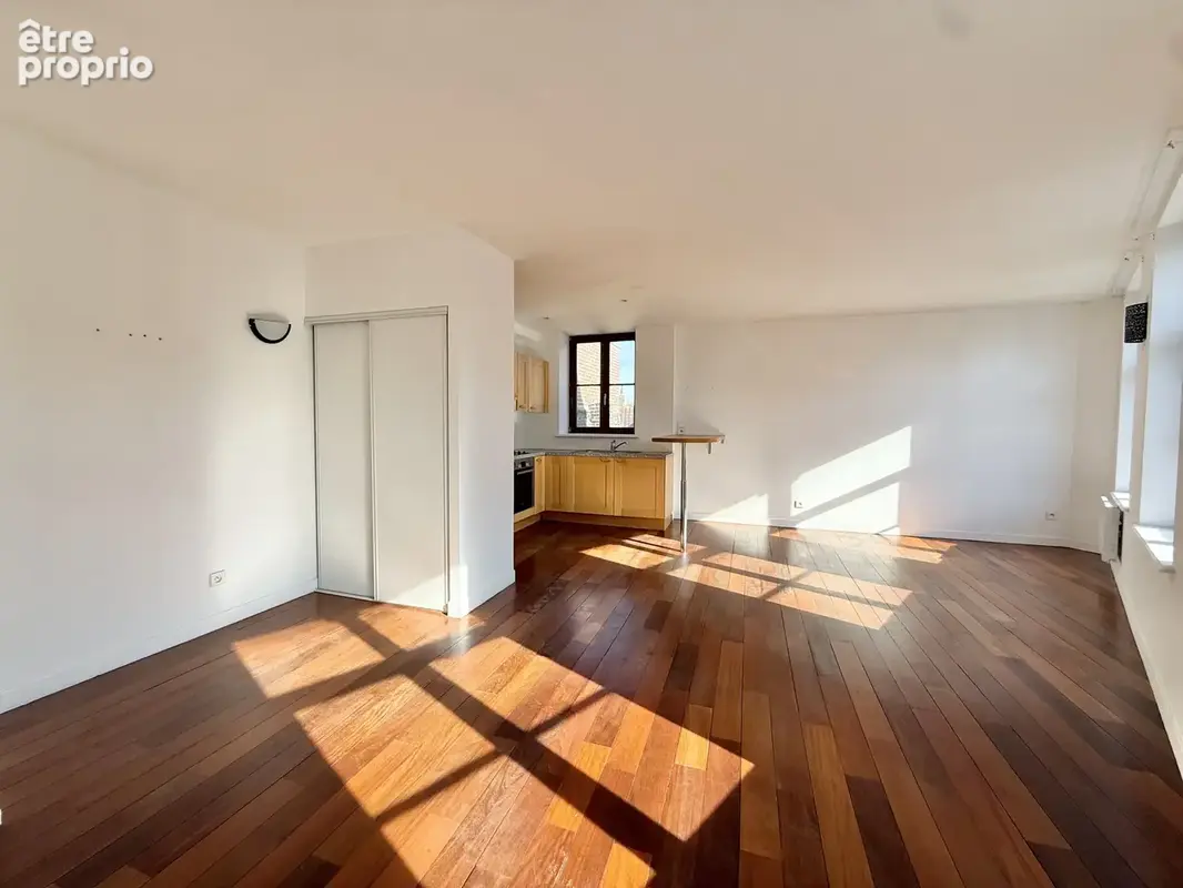 T3 en duplex au dernier étage   vieux-lille - photo 6
