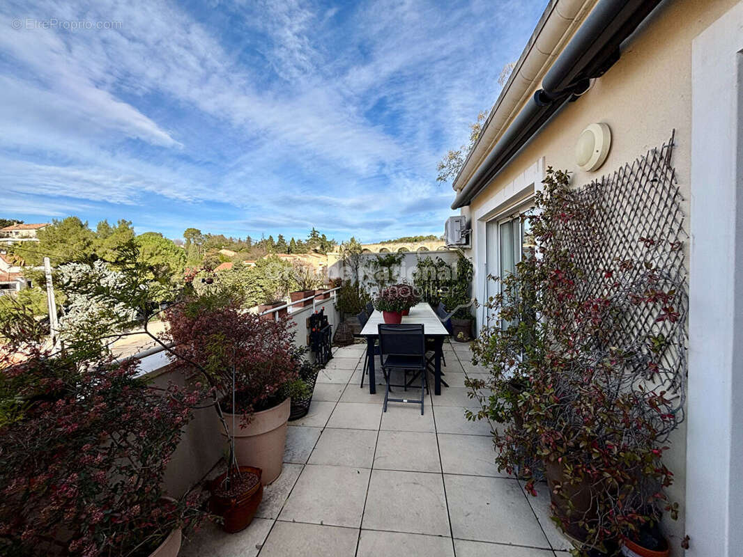 Appartement à NIMES