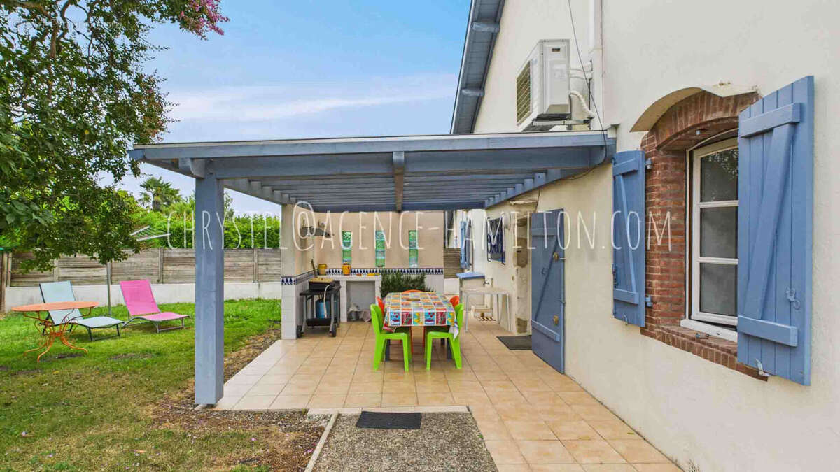 Ancienne maison Landaise divisée en 3 logements indépendants, avec jardins privatifs. - photo 3