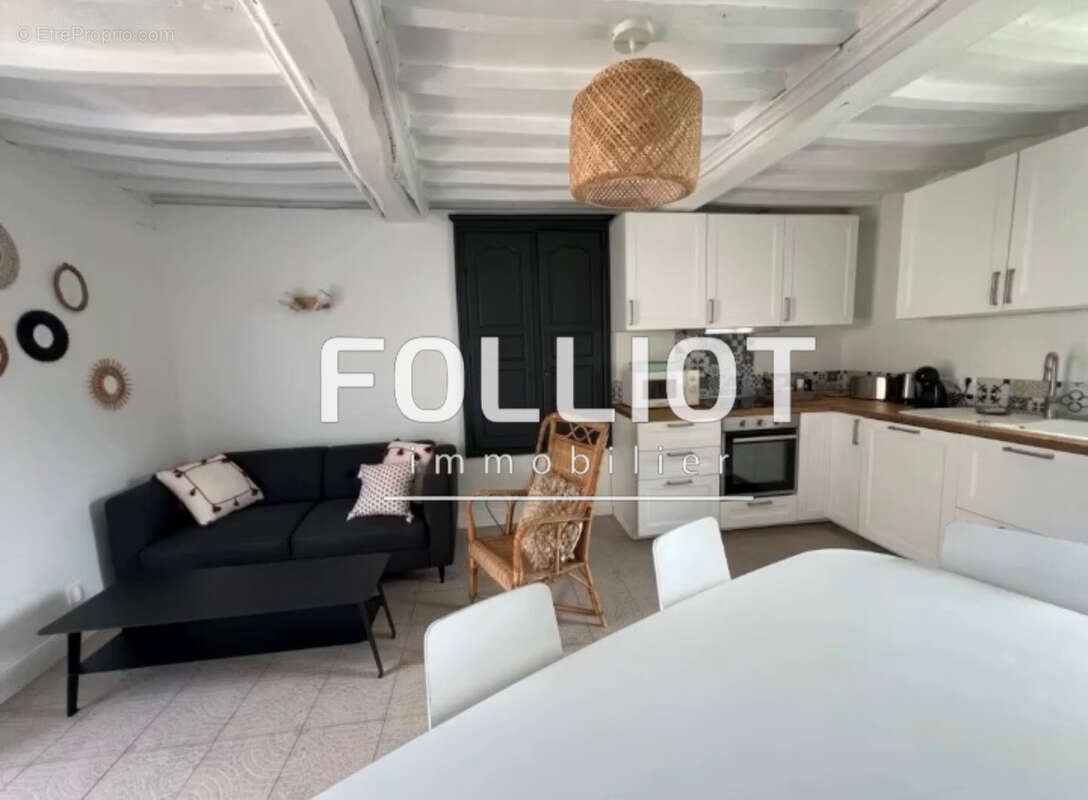 Maison à SAINT-MALO-DE-LA-LANDE