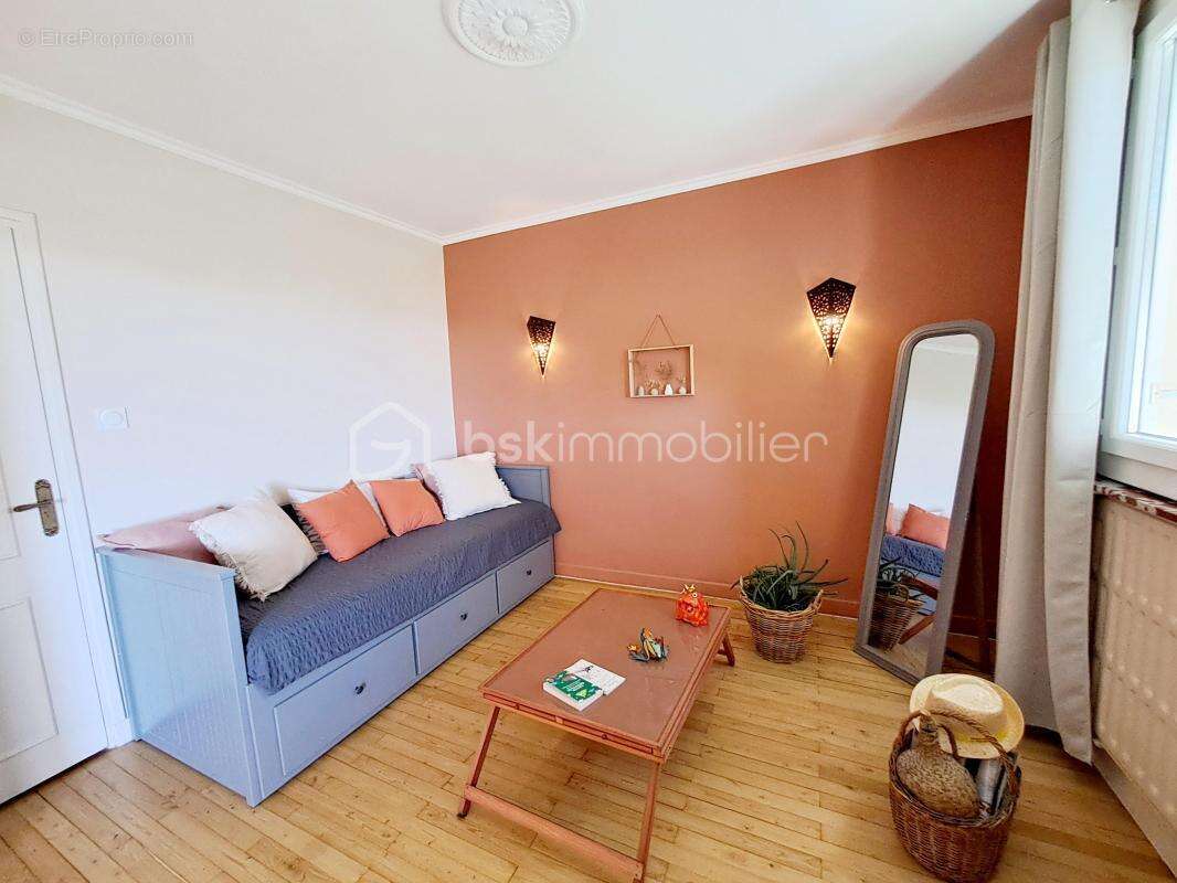 Appartement à SAINT-PRIEST