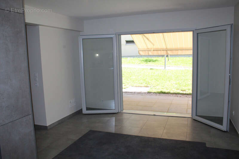 Appartement à CEYZERIAT