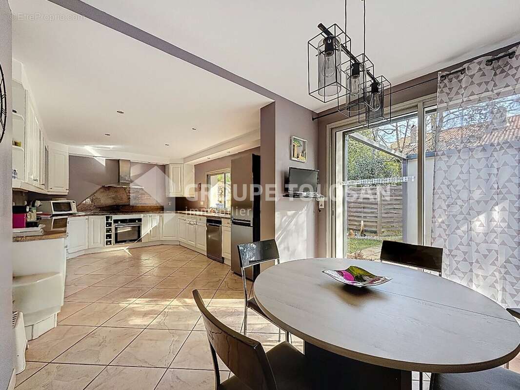 Maison à SAINT-ORENS-DE-GAMEVILLE