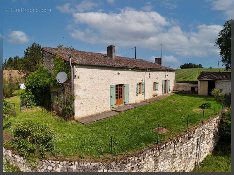 Maison à SAINT-QUENTIN-DE-CAPLONG