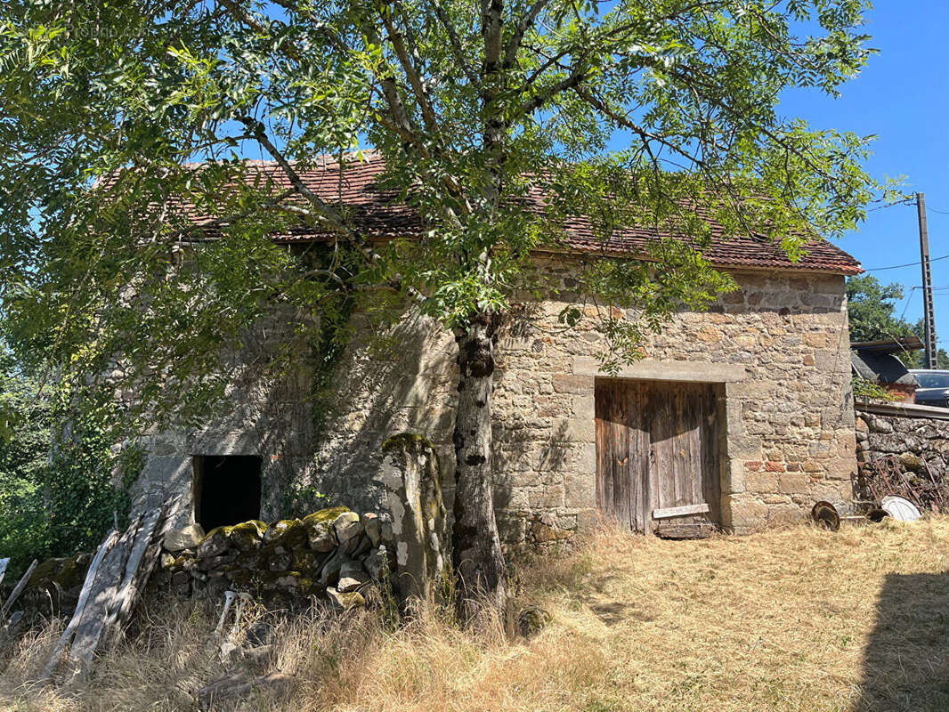 Maison à CARDAILLAC