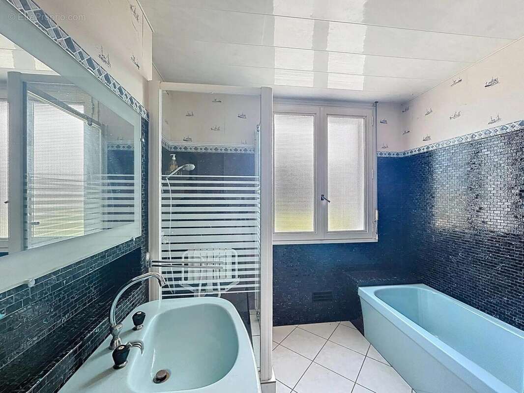 Photo 8 - Maison à LE LOUROUX-BECONNAIS