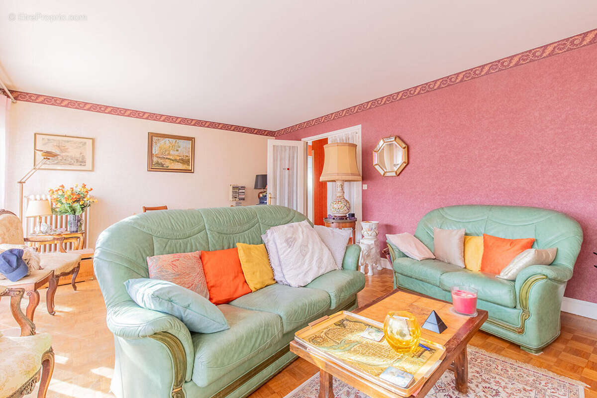Appartement à MONTGERON