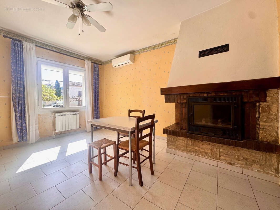 Maison à VAISON-LA-ROMAINE