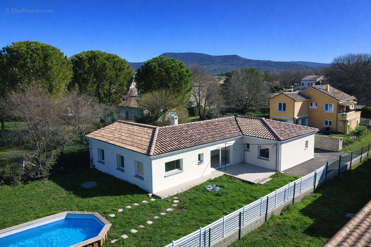 Maison à LA COUCOURDE