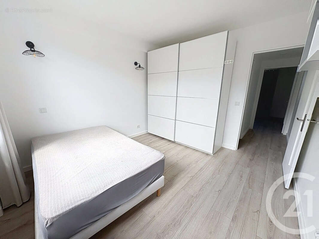 Appartement 59 m² à Saint-Cloud  - photo 6