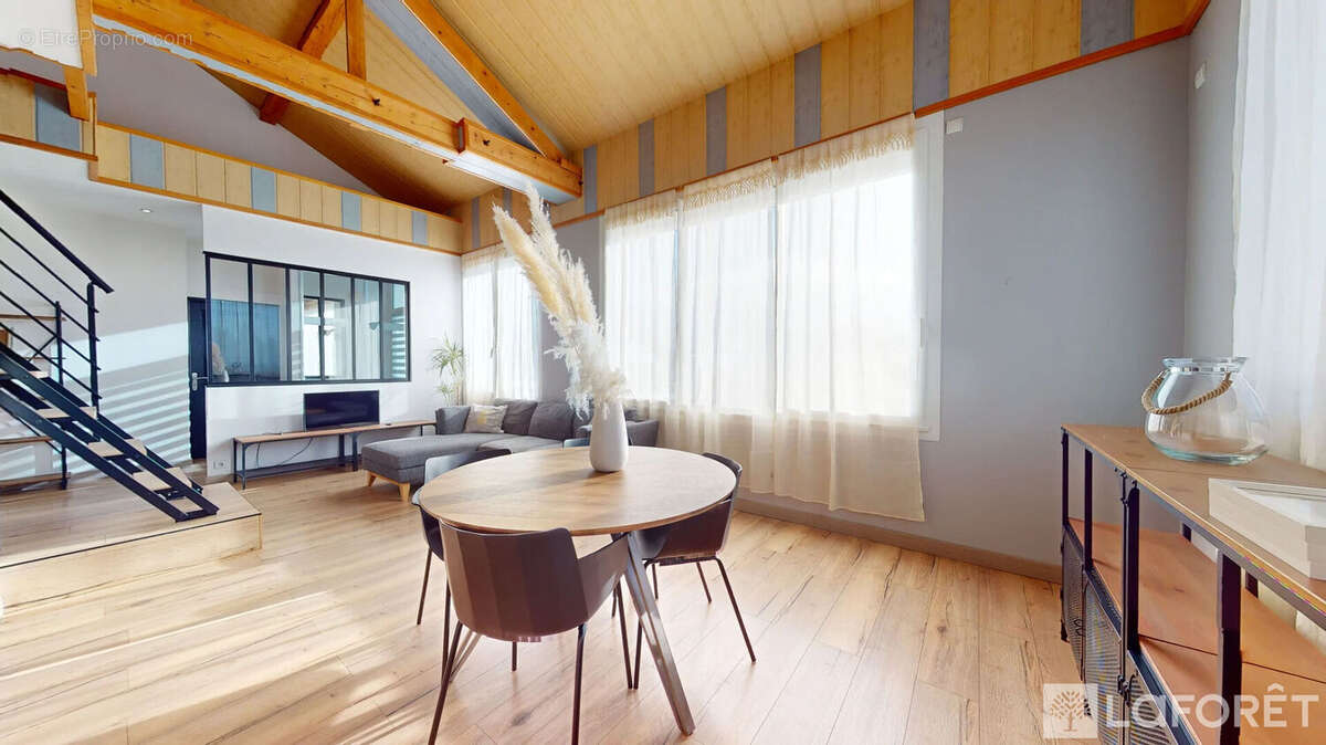 Appartement à MAICHE