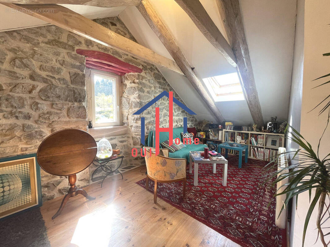 Appartement à MAZET-SAINT-VOY