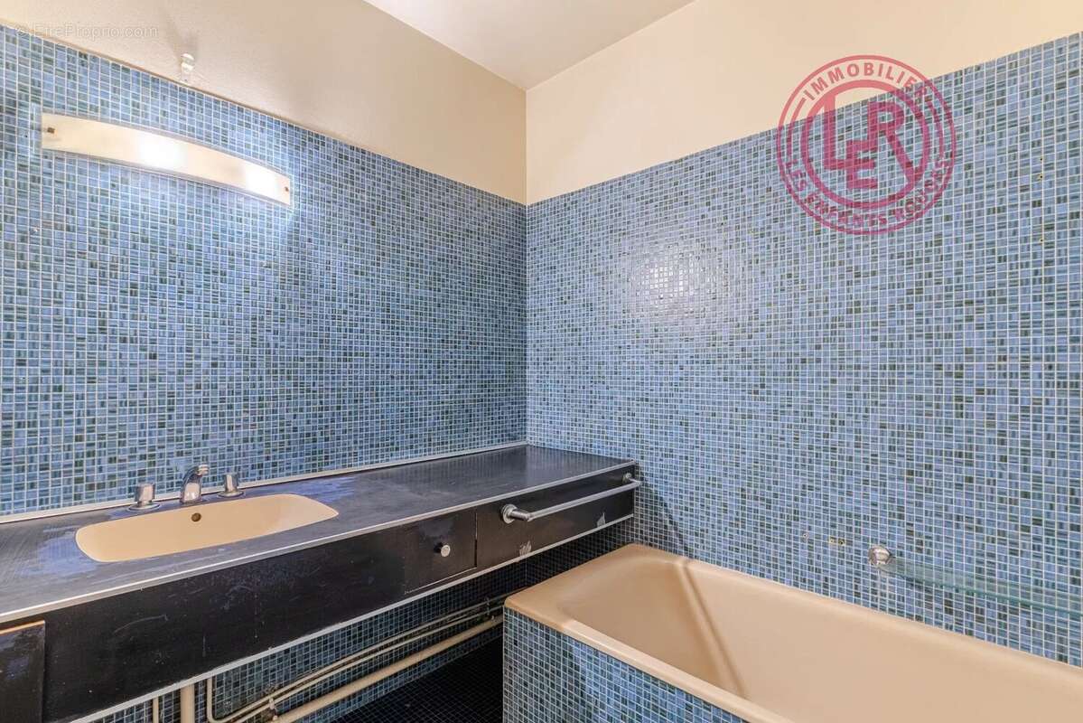 Appartement à PARIS-4E