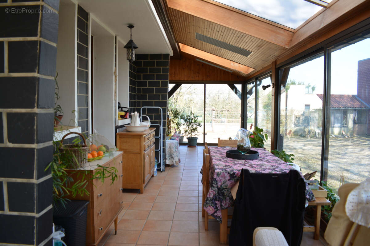 Maison à SAINT-QUENTIN