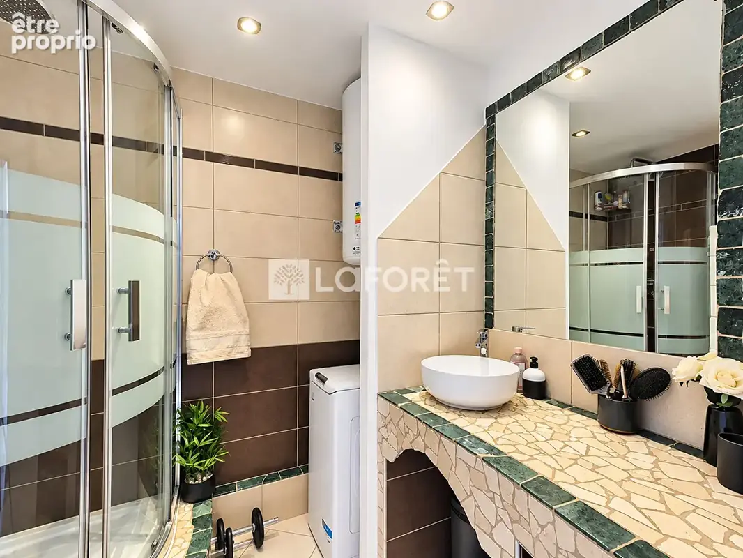 Appartement Chambery 3 pièce(s) 69 m2 - photo 14