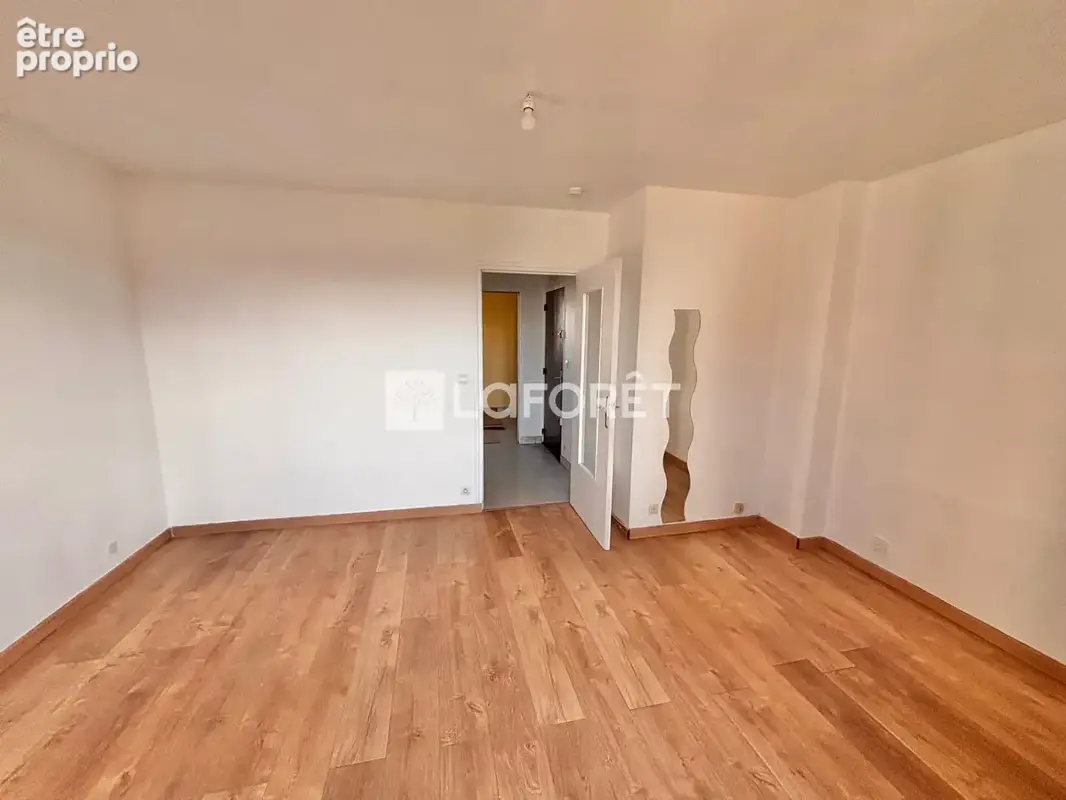 Appartement Livry Gargan 1 pièce(s) 29 m2 - photo 2