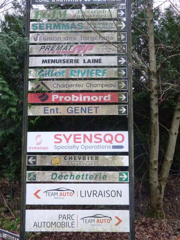 Commerce à MEREVILLE