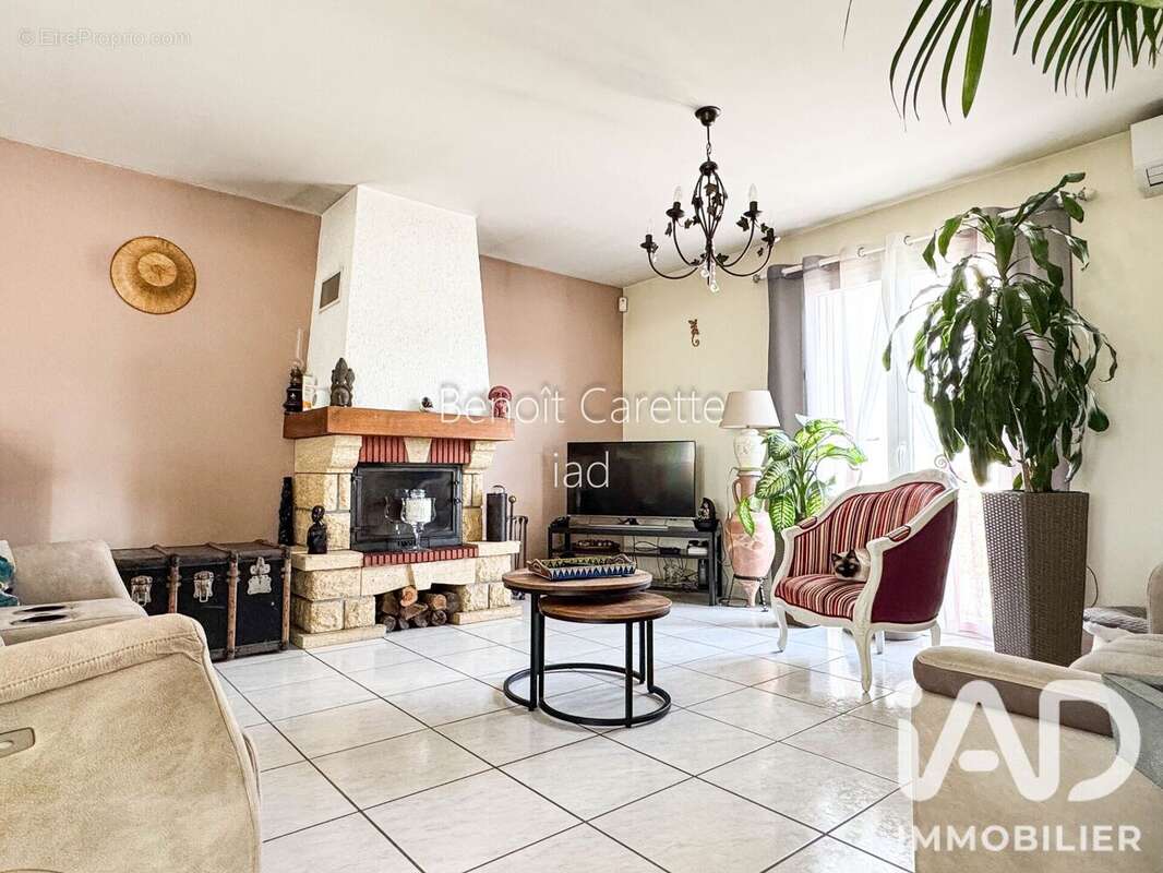 Maison 131 m² à Mirepeisset  - photo 6