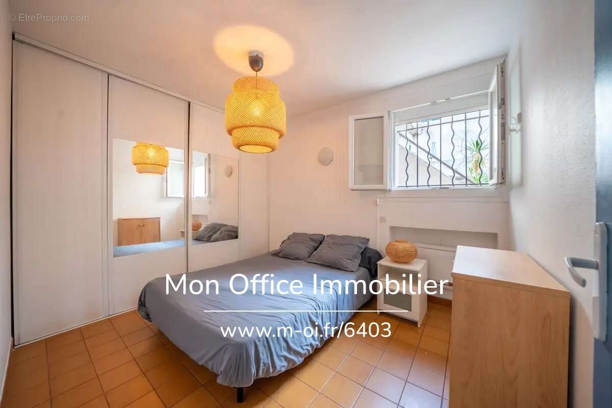 Appartement à MARSEILLE-8E