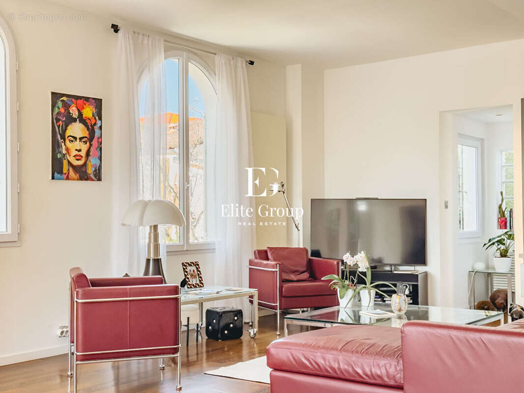 Magnifique maison des annes 50 a royan - 218 m2 - 6 pièces - photo 4