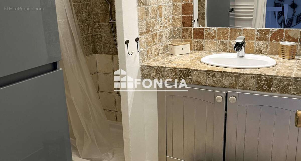 Maison à SAINT-MARTIN-DE-CRAU