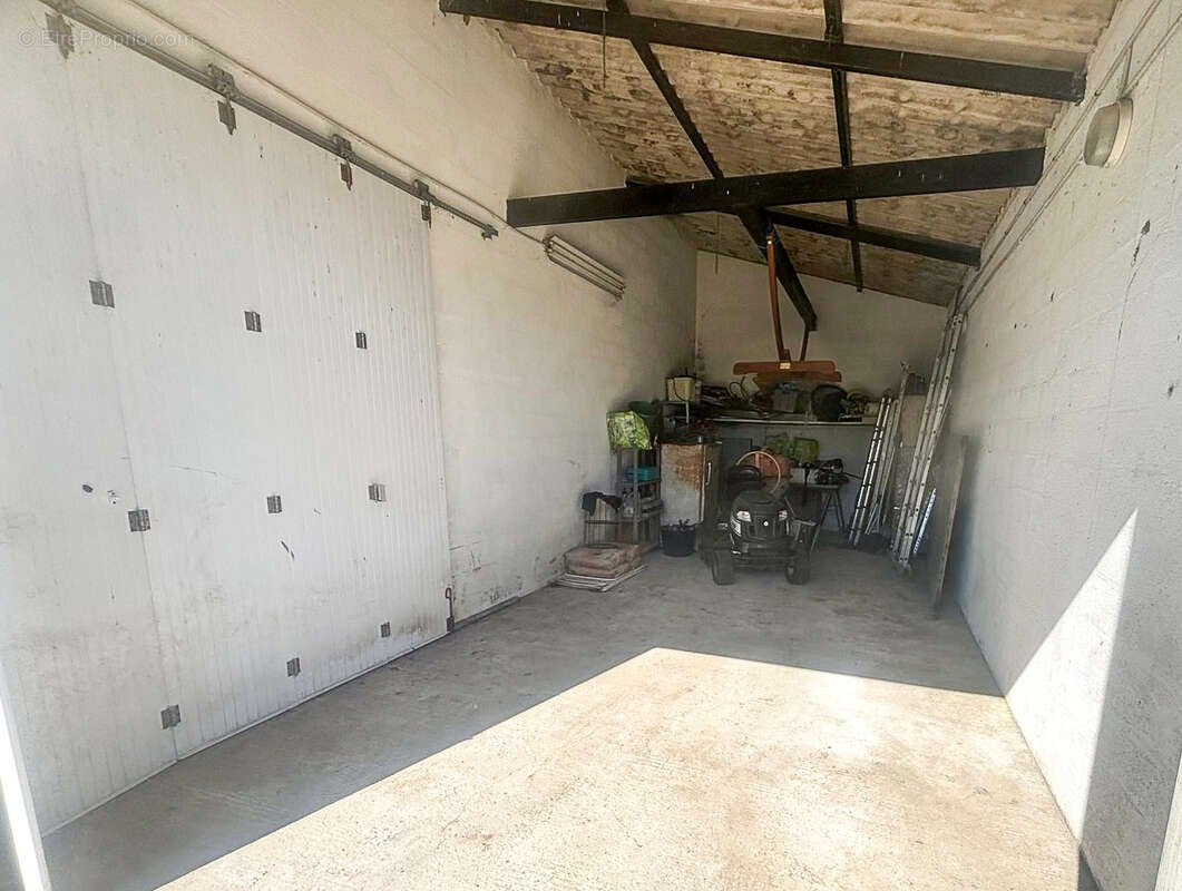 Maison à TONNAY-CHARENTE