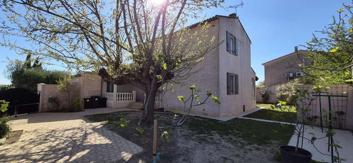 Maison à MARGUERITTES