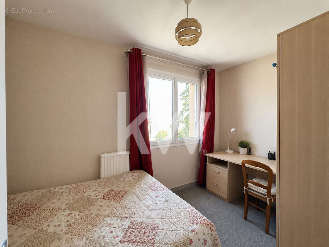 Appartement à SAINT-JEAN-DE-BRAYE