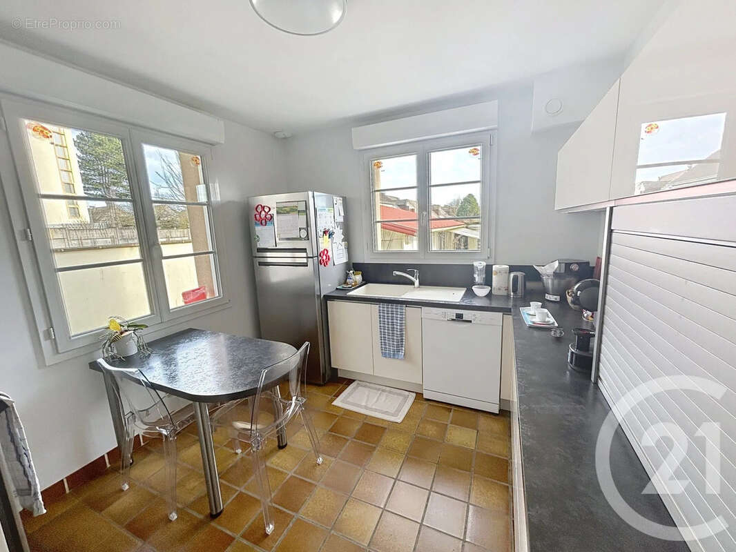 Maison à SAINT-MARTIN-D'ABLOIS