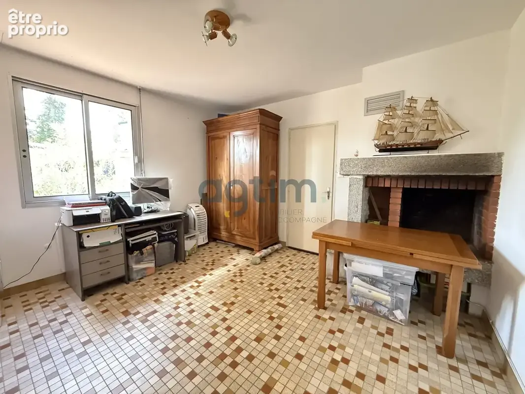 MONTAIGU-VENDEE, plain pied 133m2 hab, 3 ch, bureau, garage, dépendance, 803m2 terrain - photo 12
