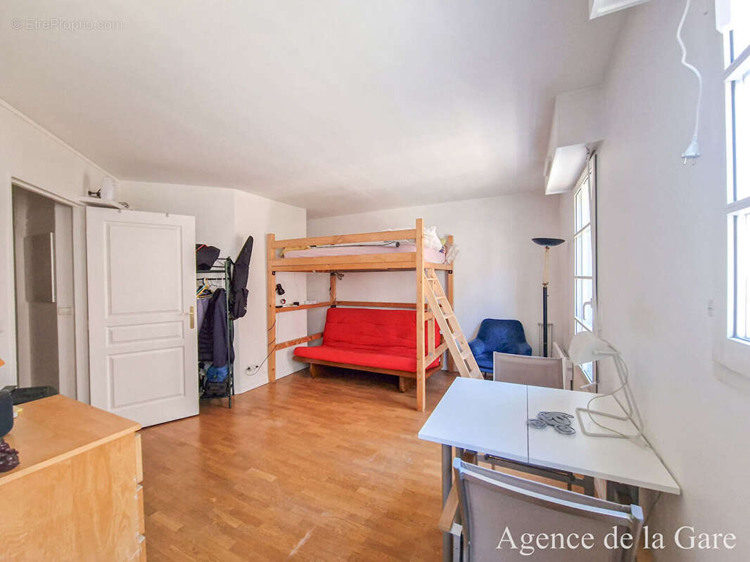 Appartement à MAISONS-LAFFITTE