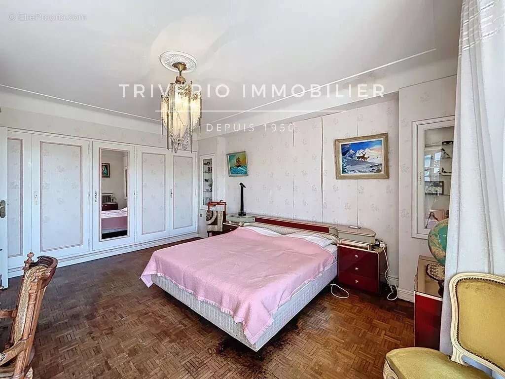 Appartement à LE CANNET