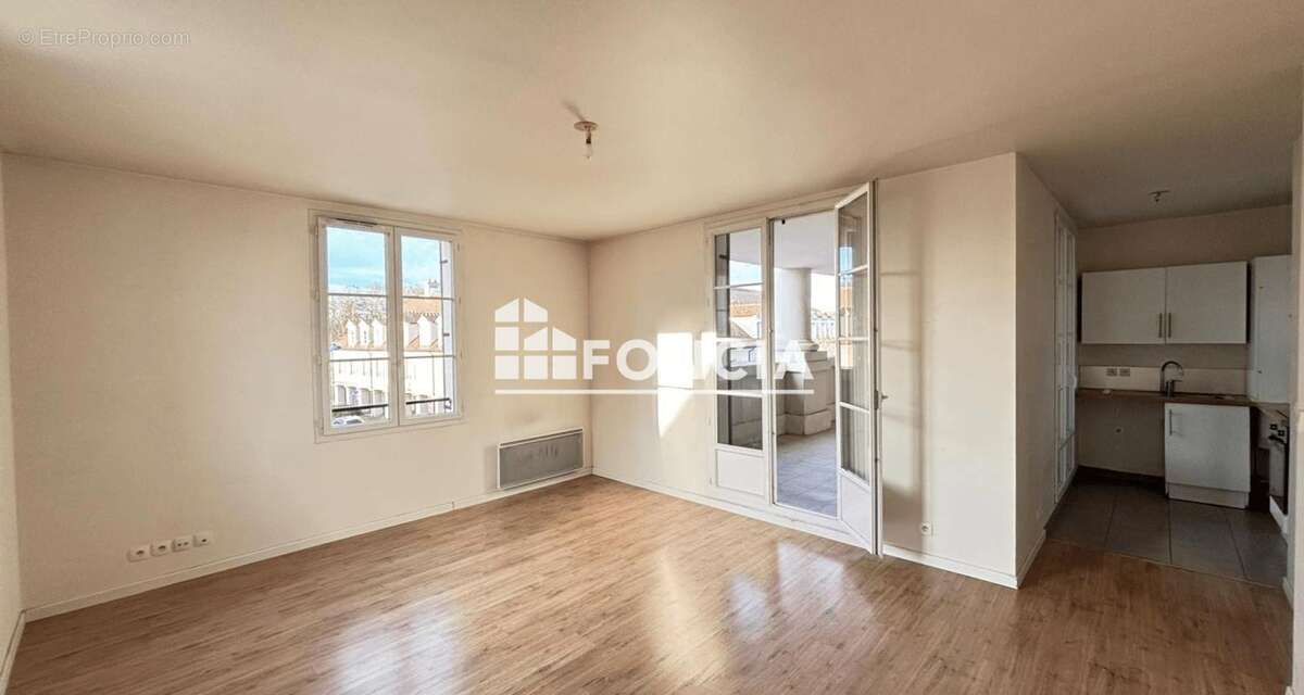 Appartement à BAILLY-ROMAINVILLIERS