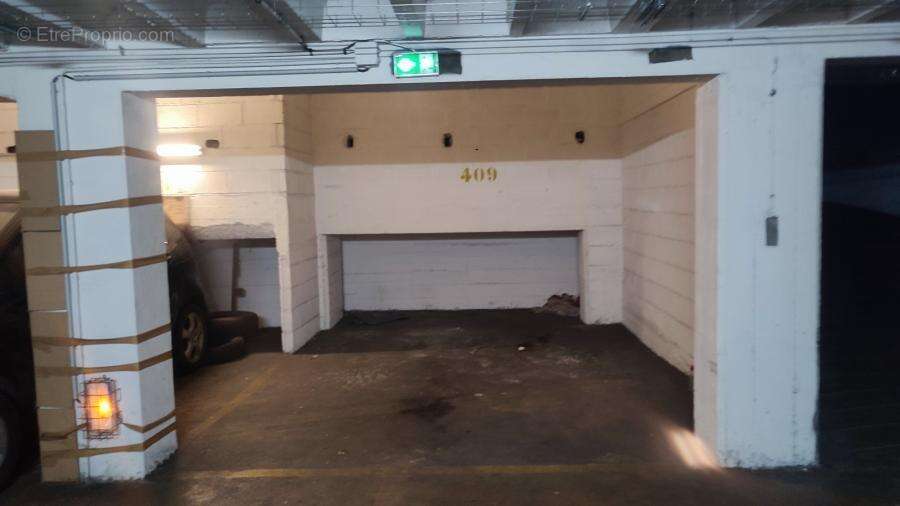Parking à Paris-16e  - photo 87