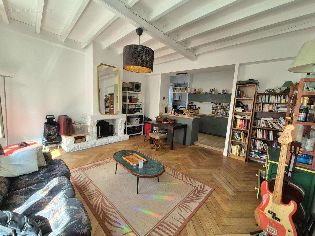 Appartement à SAINT-ETIENNE